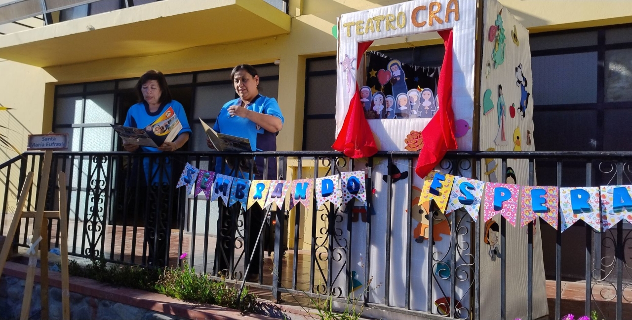 Las Bibliotecas CRA realizan una puesta en escena de la llegada de las Hermanas del Buen Pastor a Chile